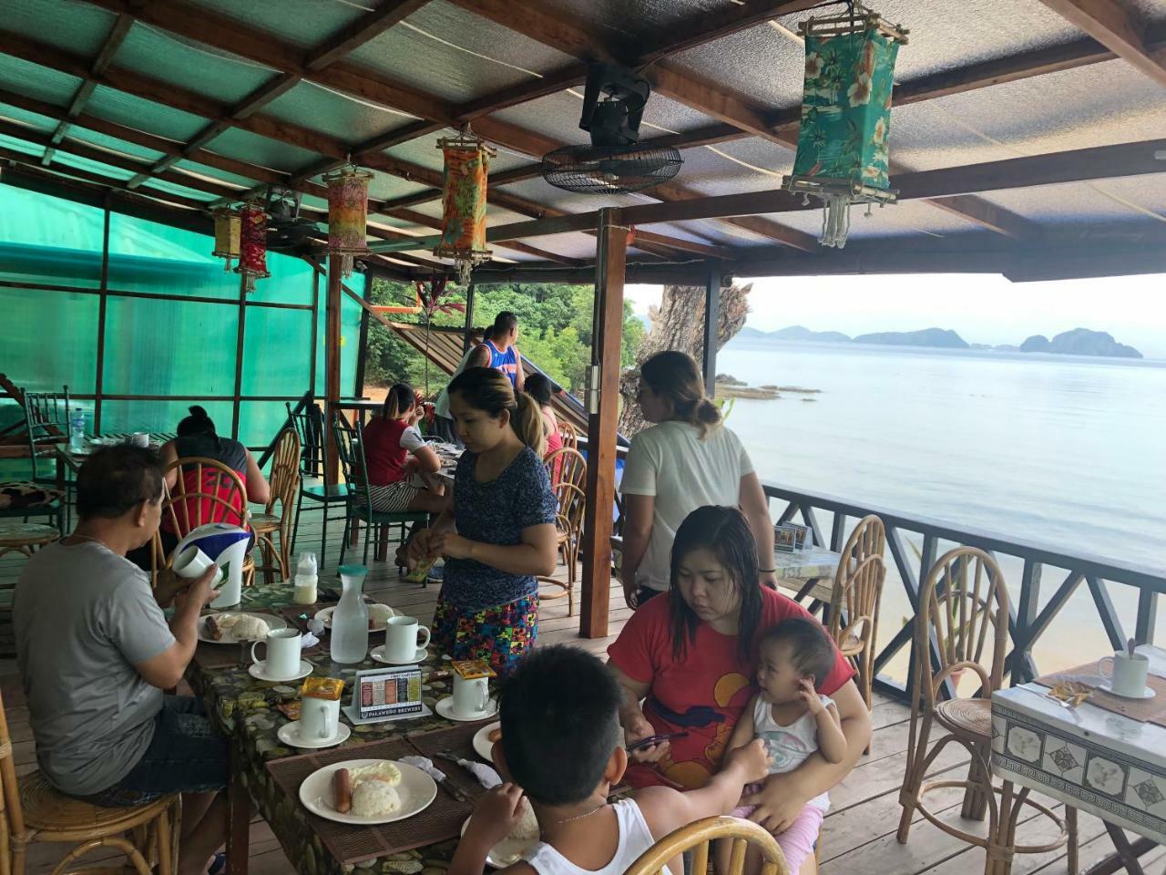 Rl Coastline Inn El Nido Exterior foto